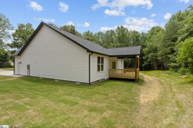 215 Timberlane Road, Greer, SC 29651
