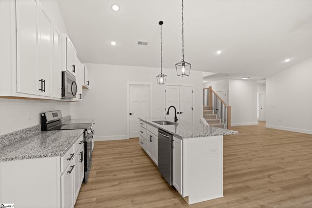 215 Timberlane Road, Greer, SC 29651