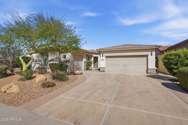 5922 W GAMBIT Trail, Phoenix, AZ 85083