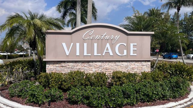 234 Camden J 234, West Palm Beach, FL 33417