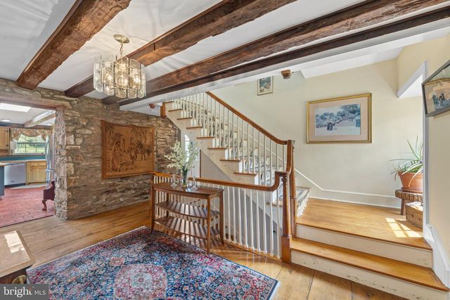 5792 CARVERSVILLE RD, Doylestown, PA 18902