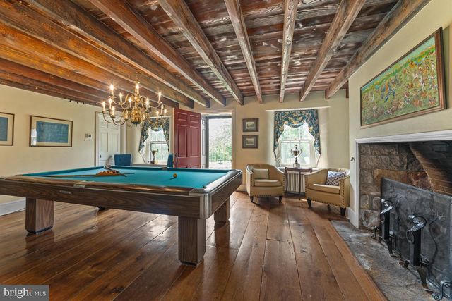 5792 CARVERSVILLE RD, Doylestown, PA 18902