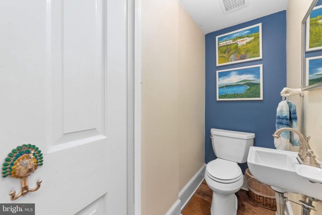 5792 CARVERSVILLE RD, Doylestown, PA 18902