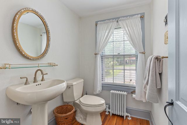 5792 CARVERSVILLE RD, Doylestown, PA 18902