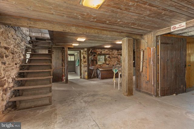 5792 CARVERSVILLE RD, Doylestown, PA 18902