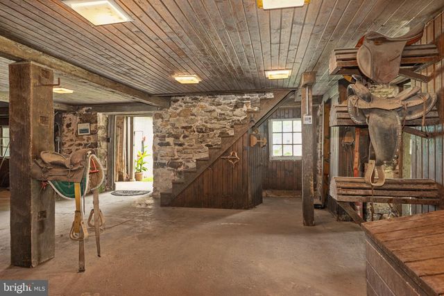 5792 CARVERSVILLE RD, Doylestown, PA 18902