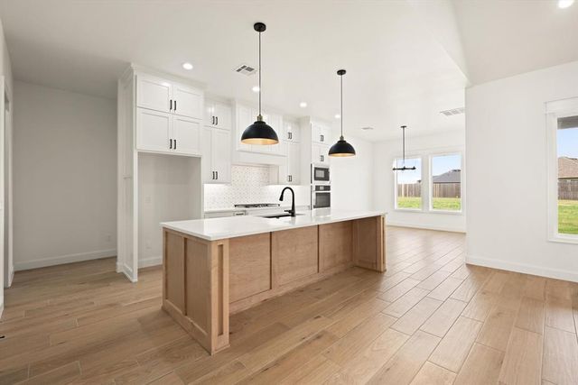 15437 Capri Lane, Edmond, OK 73013