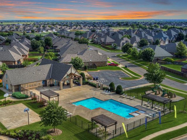 15437 Capri Lane, Edmond, OK 73013