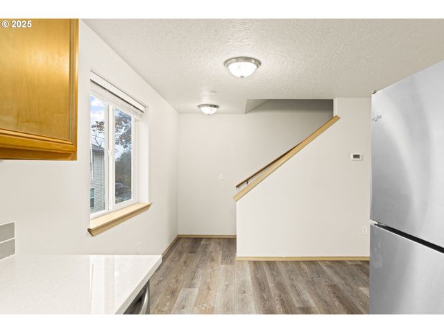 2535 Se 141ST Ave 2, Portland, OR 97236