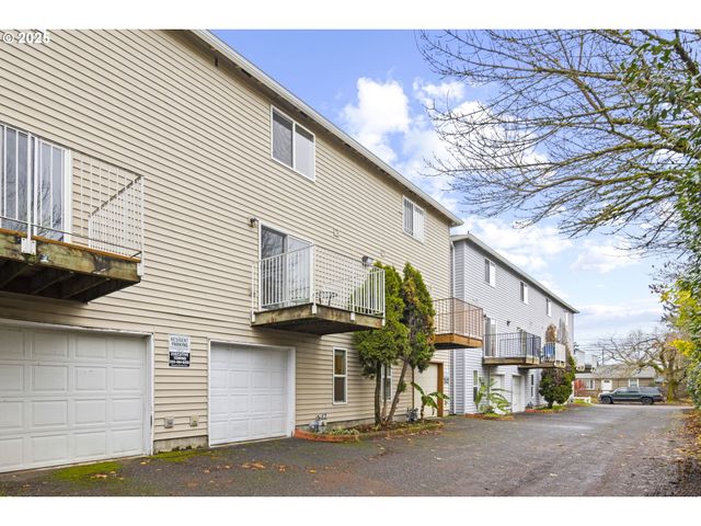 2535 Se 141ST Ave 2, Portland, OR 97236
