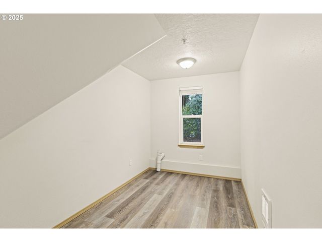 2535 Se 141ST Ave 2, Portland, OR 97236