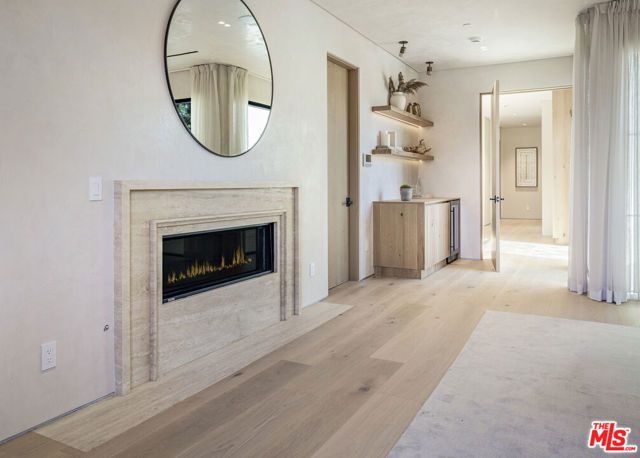 11931 Pacific Avenue, Mar Vista, CA 90066