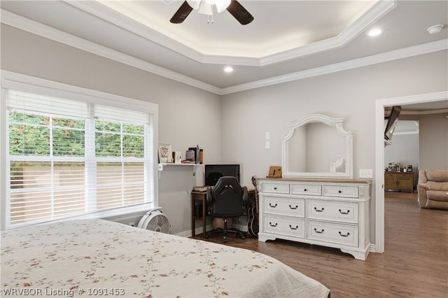 1421 Colonel Mcneil Drive, Prairie Grove, AR 72753