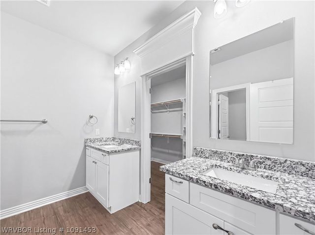 1421 Colonel Mcneil Drive, Prairie Grove, AR 72753