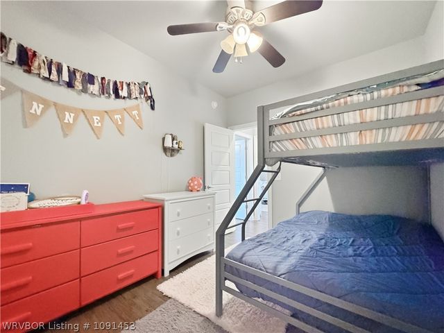 1421 Colonel Mcneil Drive, Prairie Grove, AR 72753