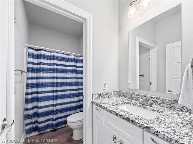 1421 Colonel Mcneil Drive, Prairie Grove, AR 72753