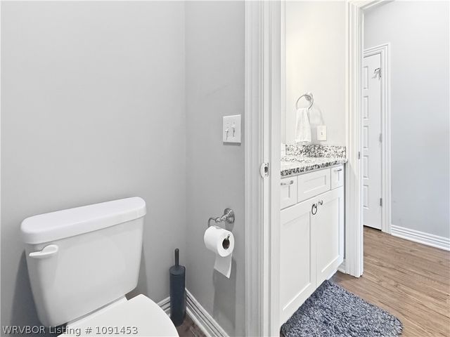 1421 Colonel Mcneil Drive, Prairie Grove, AR 72753