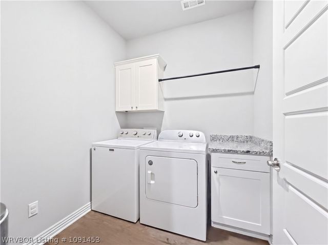 1421 Colonel Mcneil Drive, Prairie Grove, AR 72753