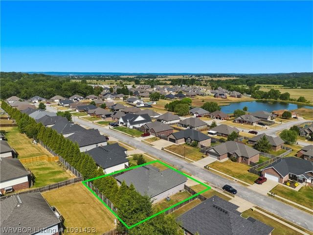 1421 Colonel Mcneil Drive, Prairie Grove, AR 72753