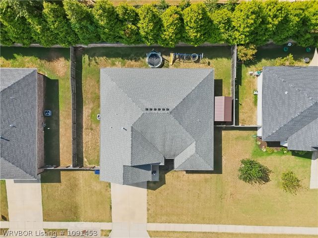 1421 Colonel Mcneil Drive, Prairie Grove, AR 72753