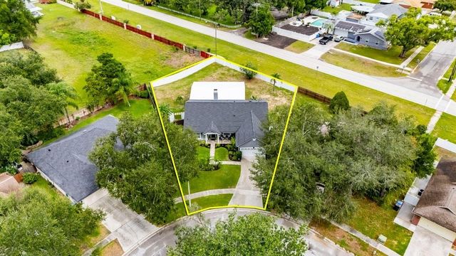 829 GREENBELT CIRCLE, Brandon, FL 33510