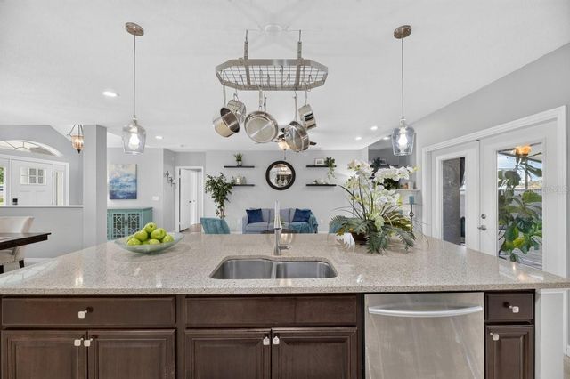 829 GREENBELT CIRCLE, Brandon, FL 33510