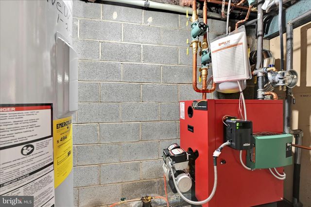 2318 MARIETTA AVE, Lancaster, PA 17603