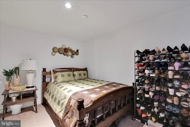 2318 MARIETTA AVE, Lancaster, PA 17603