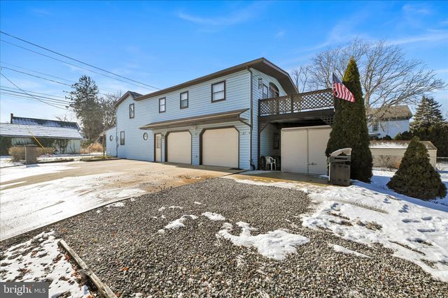 2318 MARIETTA AVE, Lancaster, PA 17603