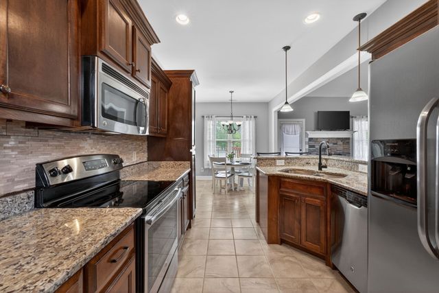 1640 Drayton Drive, Murfreesboro, TN 37130