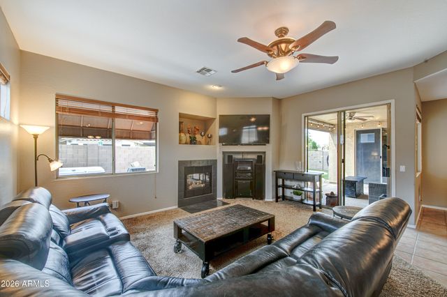 10282 S 185TH Avenue, Goodyear, AZ 85338