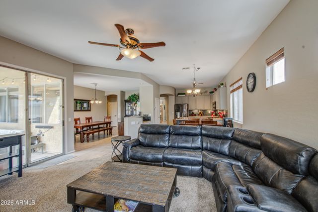 10282 S 185TH Avenue, Goodyear, AZ 85338