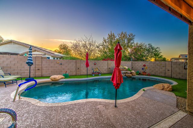 10282 S 185TH Avenue, Goodyear, AZ 85338