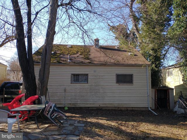 851 MAPLE AVE, Glenside, PA 19038