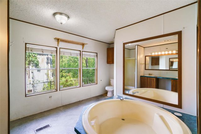 27457 Burning Tree, New Caney, TX 77357