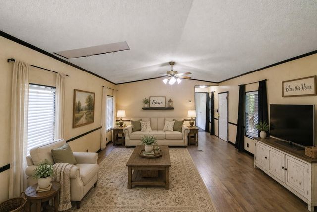 27457 Burning Tree, New Caney, TX 77357