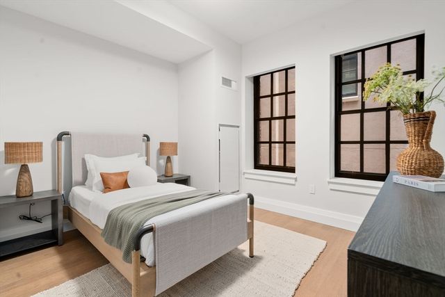 45 Temple St 312, Boston, MA 02114