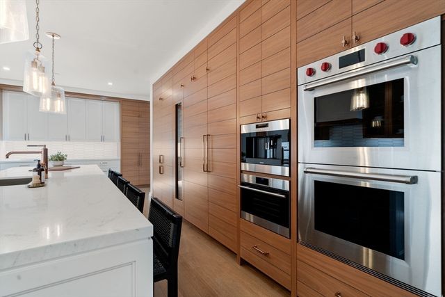 45 Temple St 312, Boston, MA 02114