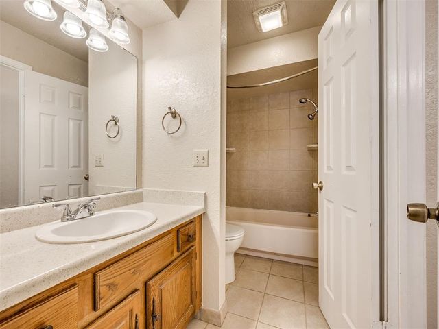 14335 N Pennsylvania Avenue 33C, Oklahoma City, OK 73134