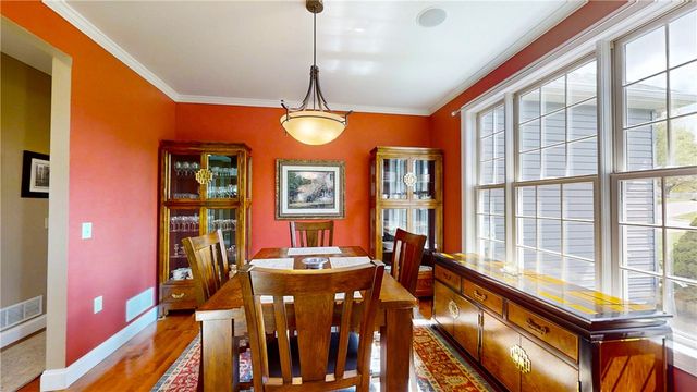 5 Chelsea Drive, Horseheads, NY 14845