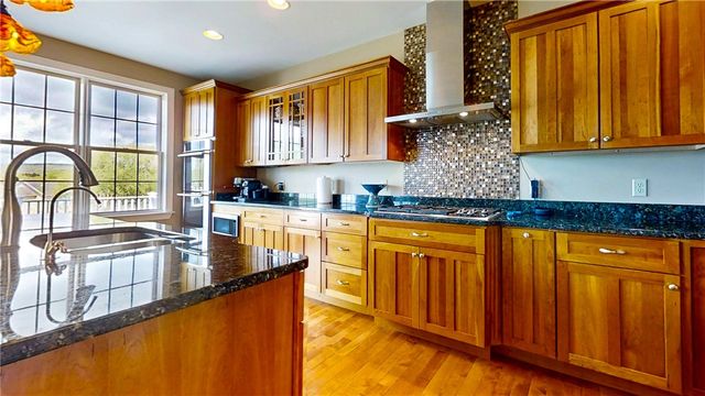 5 Chelsea Drive, Horseheads, NY 14845