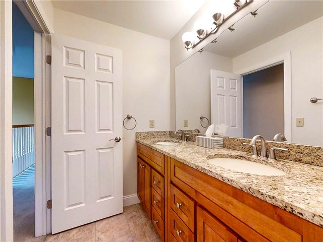 5 Chelsea Drive, Horseheads, NY 14845