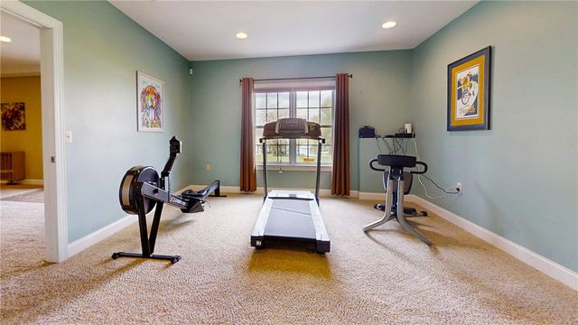 5 Chelsea Drive, Horseheads, NY 14845