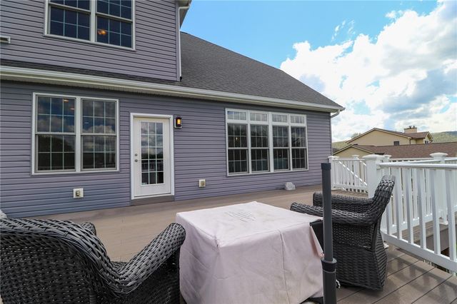 5 Chelsea Drive, Horseheads, NY 14845