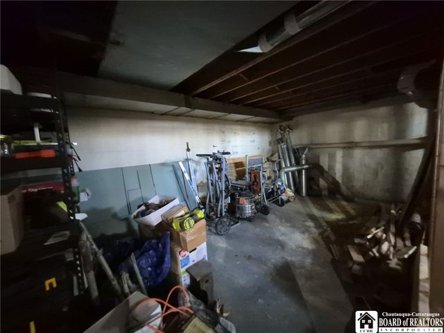 220 Chautauqua Avenue, Jamestown, NY 14701
