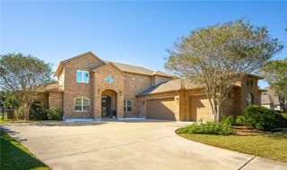 5921 Lago Vista Dr, Corpus Christi, TX 78414