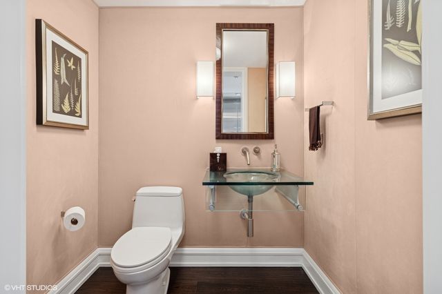 180 E PEARSON Street 4801, Chicago, IL 60611