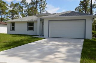 2611 Carol PL, Lehigh Acres, FL 33971
