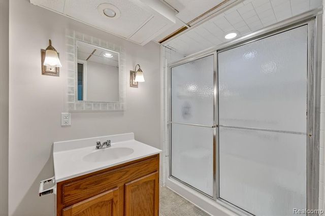 38662 Summers Street, Livonia, MI 48154