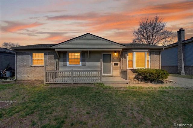 38662 Summers Street, Livonia, MI 48154